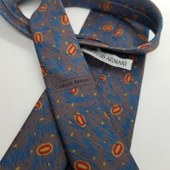 vintage Giorgio Armani abstract tie taupe with blue squiggles and red ovals - Picture 3 of 4